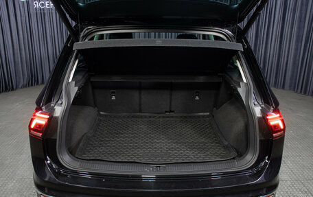 Volkswagen Tiguan II, 2021 год, 3 398 000 рублей, 10 фотография