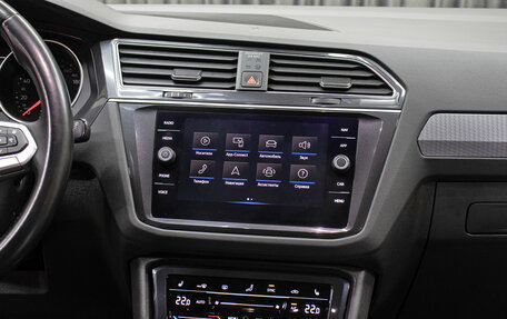 Volkswagen Tiguan II, 2021 год, 3 398 000 рублей, 15 фотография