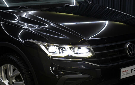 Volkswagen Tiguan II, 2021 год, 3 398 000 рублей, 24 фотография