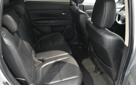 Mitsubishi Outlander III рестайлинг 3, 2012 год, 1 500 000 рублей, 34 фотография