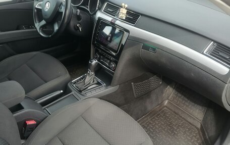 Skoda Superb III рестайлинг, 2014 год, 830 000 рублей, 7 фотография