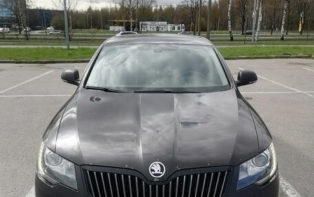 Skoda Superb III рестайлинг, 2014 год, 830 000 рублей, 4 фотография