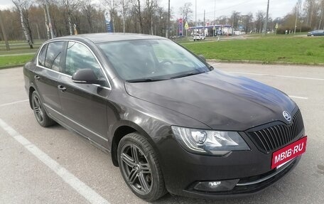 Skoda Superb III рестайлинг, 2014 год, 830 000 рублей, 14 фотография