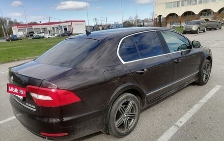 Skoda Superb III рестайлинг, 2014 год, 830 000 рублей, 16 фотография