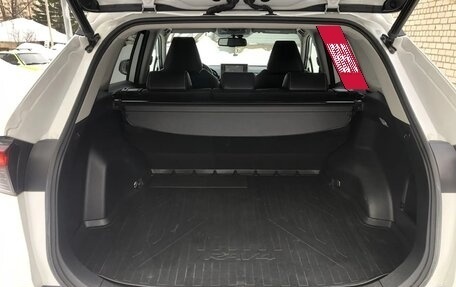 Toyota RAV4, 2022 год, 3 850 000 рублей, 11 фотография