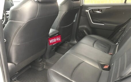 Toyota RAV4, 2022 год, 3 850 000 рублей, 29 фотография