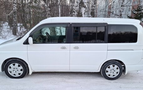 Honda Stepwgn II рестайлинг, 2004 год, 790 000 рублей, 5 фотография