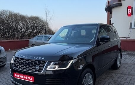 Land Rover Range Rover IV рестайлинг, 2018 год, 7 900 000 рублей, 3 фотография