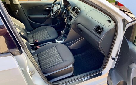 Volkswagen Polo VI (EU Market), 2017 год, 1 400 000 рублей, 27 фотография