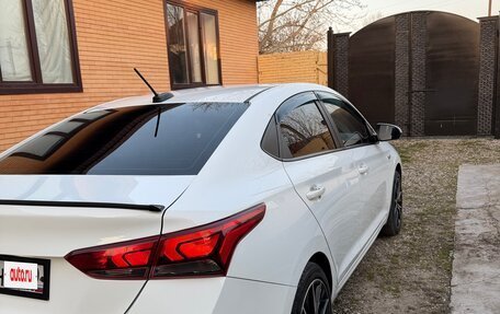 Hyundai Solaris II рестайлинг, 2019 год, 1 100 000 рублей, 3 фотография