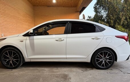 Hyundai Solaris II рестайлинг, 2019 год, 1 100 000 рублей, 7 фотография