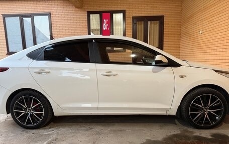 Hyundai Solaris II рестайлинг, 2019 год, 1 100 000 рублей, 8 фотография