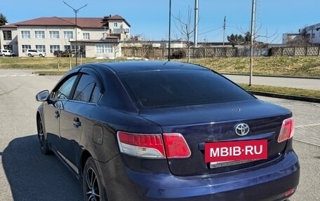 Toyota Avensis III рестайлинг, 2009 год, 850 000 рублей, 32 фотография