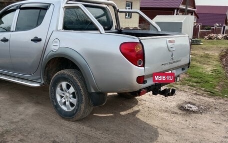 Mitsubishi L200 IV рестайлинг, 2011 год, 1 180 000 рублей, 3 фотография