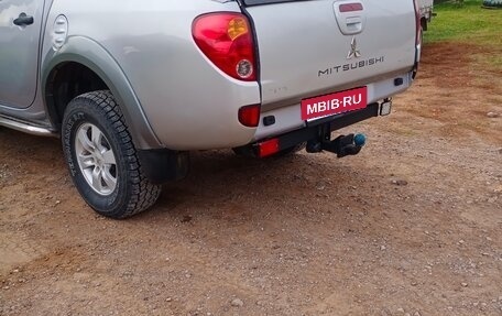 Mitsubishi L200 IV рестайлинг, 2011 год, 1 180 000 рублей, 7 фотография