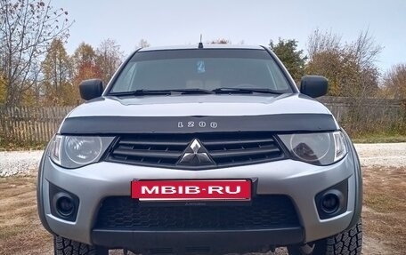 Mitsubishi L200 IV рестайлинг, 2011 год, 1 180 000 рублей, 10 фотография