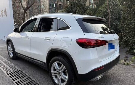 Mercedes-Benz GLA, 2022 год, 2 990 000 рублей, 3 фотография