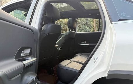 Mercedes-Benz GLA, 2022 год, 2 990 000 рублей, 13 фотография