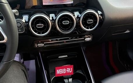 Mercedes-Benz GLA, 2022 год, 2 990 000 рублей, 12 фотография