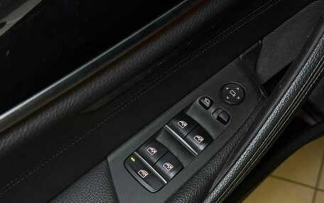 BMW 5 серия, 2019 год, 3 350 000 рублей, 8 фотография