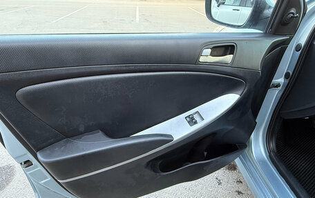 Hyundai Solaris II рестайлинг, 2011 год, 625 000 рублей, 10 фотография