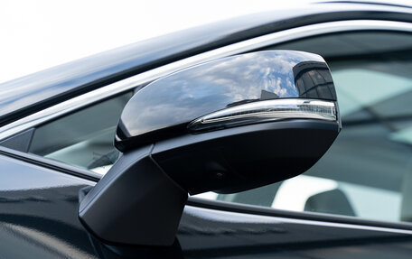 Toyota RAV4, 2025 год, 4 550 000 рублей, 15 фотография