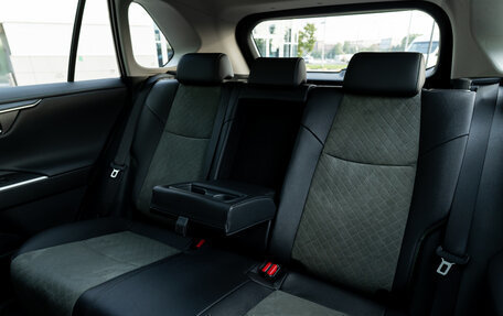 Toyota RAV4, 2025 год, 4 550 000 рублей, 32 фотография
