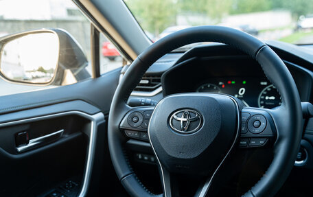 Toyota RAV4, 2025 год, 5 060 000 рублей, 18 фотография