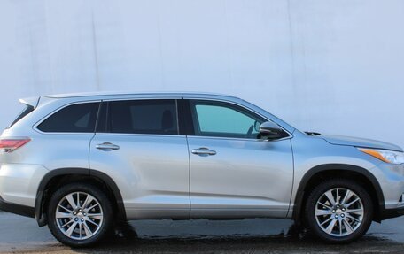 Toyota Highlander III, 2014 год, 2 760 000 рублей, 8 фотография