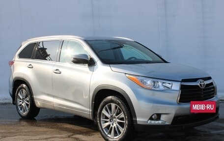 Toyota Highlander III, 2014 год, 2 760 000 рублей, 3 фотография