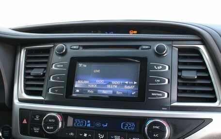 Toyota Highlander III, 2014 год, 2 760 000 рублей, 19 фотография