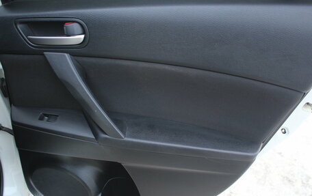 Mazda 3, 2011 год, 550 000 рублей, 21 фотография