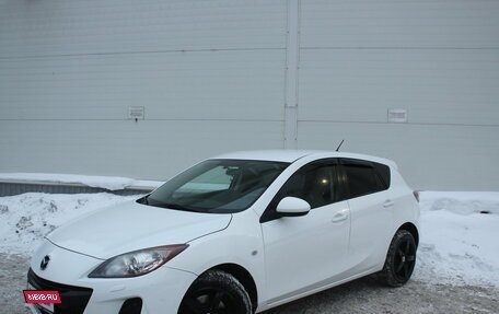 Mazda 3, 2011 год, 550 000 рублей, 2 фотография
