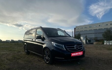 Mercedes-Benz V-Класс, 2018 год, 4 299 000 рублей, 4 фотография