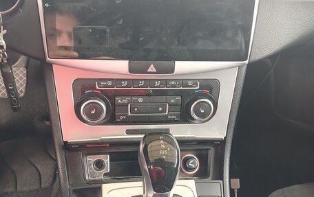 Volkswagen Passat B7, 2011 год, 1 300 000 рублей, 6 фотография