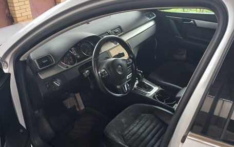 Volkswagen Passat B7, 2011 год, 1 300 000 рублей, 8 фотография