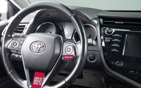 Toyota Camry, 2019 год, 2 649 000 рублей, 9 фотография