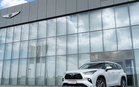 Toyota Highlander, 2025 год, 5 990 000 рублей, 19 фотография