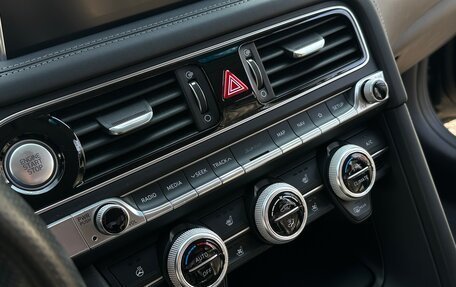 Genesis G70 I, 2018 год, 2 650 000 рублей, 14 фотография