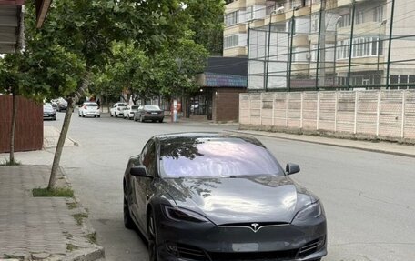 Tesla Model S I, 2018 год, 4 500 000 рублей, 3 фотография