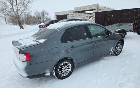 Volkswagen Jetta VI, 2008 год, 650 000 рублей, 3 фотография