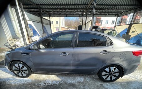 KIA Rio III рестайлинг, 2017 год, 930 000 рублей, 4 фотография