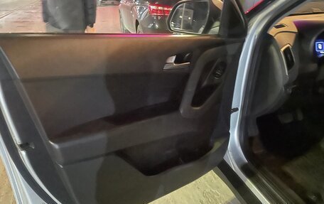 Hyundai Creta I рестайлинг, 2020 год, 1 900 000 рублей, 6 фотография