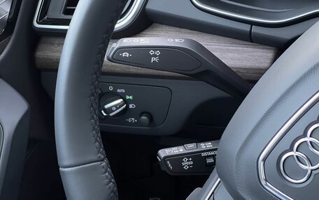 Audi Q5, 2025 год, 5 750 000 рублей, 12 фотография