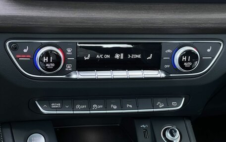 Audi Q5, 2025 год, 5 750 000 рублей, 24 фотография