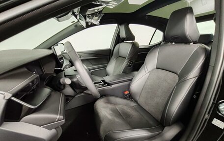 Toyota Camry, 2025 год, 4 990 000 рублей, 19 фотография