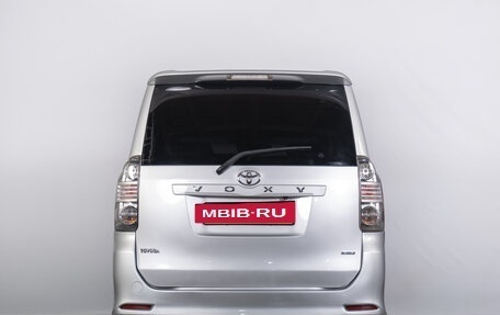 Toyota Voxy II, 2008 год, 1 349 000 рублей, 4 фотография