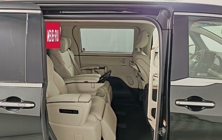 Lexus LM, 2025 год, 18 500 000 рублей, 18 фотография