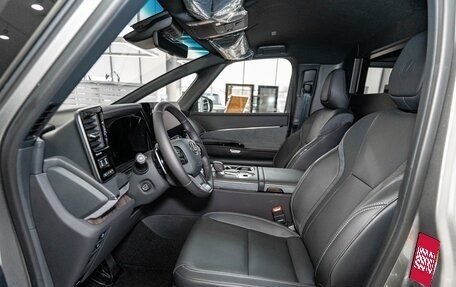 Lexus LM, 2024 год, 18 500 000 рублей, 11 фотография