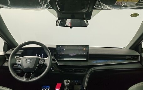 Toyota Camry, 2025 год, 5 550 000 рублей, 14 фотография